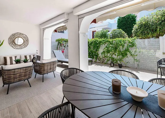 El Noray Ground Floor Beachside Apartman *